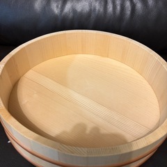 寿司桶　とてもきれいですの画像