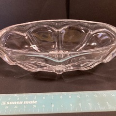 透明　皿の画像