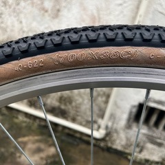 7段ギア‼️ 700C GIRA Ozone Prestigioシティサイクルクロスバイクハイブリットバイク街乗り通勤車通学車🍉プロフ必読 の画像