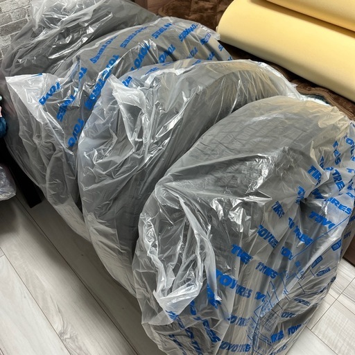 ホイール付きスタッドレスタイヤ