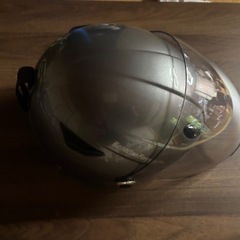 バイク用ヘルメット⛑️シミ等、キズは、目立つ物なしの画像