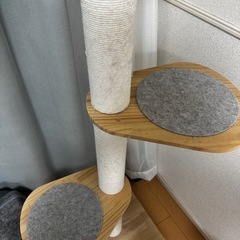 木製キャットタワー　の画像