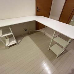 デーブルL字の画像