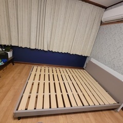 ダブルサイズベッドの画像