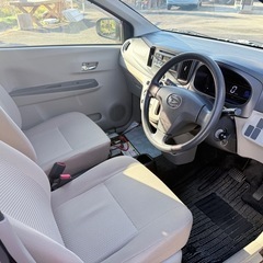 ミライースの画像