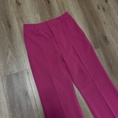 フレアパンツ ピンク センタープレスの画像