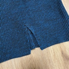 ニット　ダークブルー リブ編み タイトスカートの画像