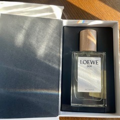 LOEWE香水の画像