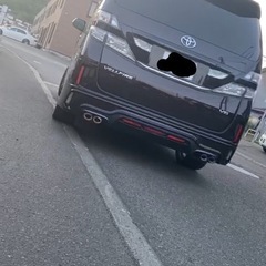 ヴェルファイアの画像