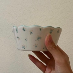 花柄 ２種類 お皿の画像