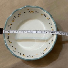 花柄 ２種類 お皿の画像