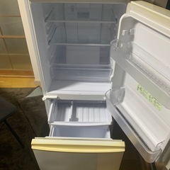 2014年製　SHARP 冷蔵庫　137Lの画像