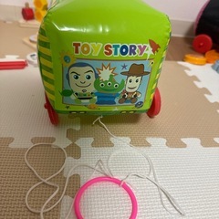 おもちゃの画像