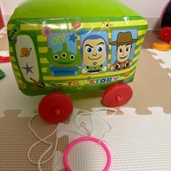 おもちゃの画像