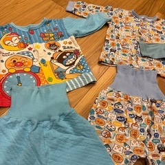 （決まりました。）アンパンマン　キルトパジャマ2点　綿パジャマ1点　95サイズの画像