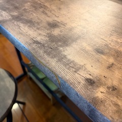 (無料)カフェテーブルといす椅子セットの画像