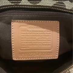 良品⭐︎COACHショルダーバッグ 総柄キャンパスの画像