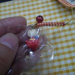  わんこそばバージョン 根付け (ハローキティ) 岩手　バーコード破れありますの画像