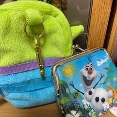 ポーチとコインケースの画像