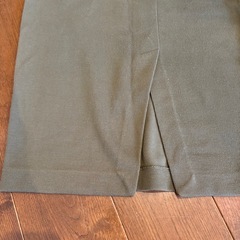 アズールバイマウジー スカート カーキ Mサイズの画像