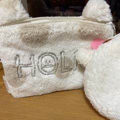 ふわふわポーチの画像