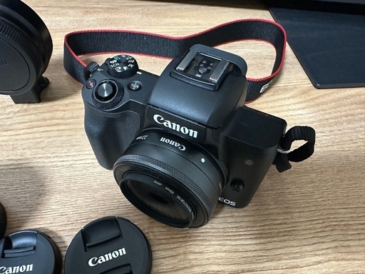 CanonEOSKISSM2
