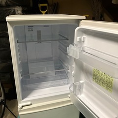 SHARP冷蔵庫2019年製137Lの画像