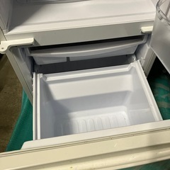 SHARP冷蔵庫2019年製137Lの画像