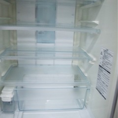 東芝3ドア冷凍冷蔵庫の画像