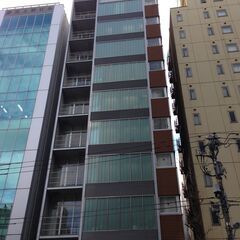 【未経験歓迎｜月23〜28万円】“今から”ITキャリアを掴むインフラエンジニア募集｜大手案件で学べる・資格取得支援つき｜安定して働ける技術職を手に入れませんか？／20代〜30代が活躍中！の画像