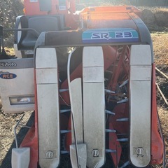 クボタ　コンバインの画像