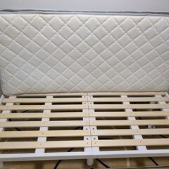 ベッド＋マットレス　セミシングルショートの画像