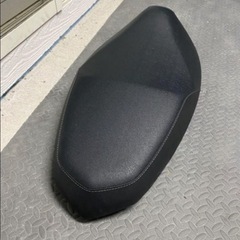 シグナスグリファス新車外しシートの画像