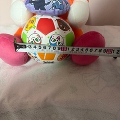 ドキンちゃんのぬいぐるみとアンパンマンの柔らか
ボールの画像