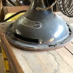 レトロ扇風機の画像