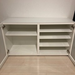 【決定しました】白の収納家具の画像