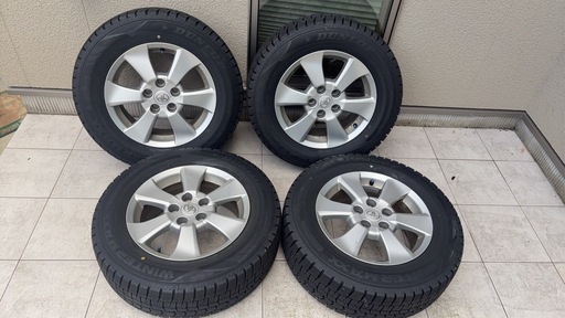 【商談中/多数問合せにつき新規stop】★価格修正★ホイール付き　2024製スタッドレス　ヴェルファイア等