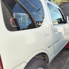 ジムニー　AT  白色の画像