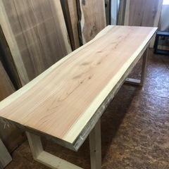 激安 新品 一枚板ダイニングテーブル 近場配送無料☆の画像