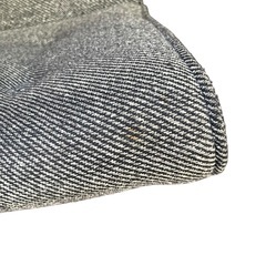 【ジ1120-15】中古美品‼️おしゃれ布地のチェア／キャスター付きで移動もラクラク　の画像