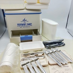 新品未使用フィールドバスケット・ファミリー　キャンプ　アウトドア4人分食器セット　非対面取引可能の画像