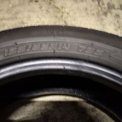 155/65/14　夏タイヤ1本のみ　2019年製　ダンロップ　残り溝3ｍｍ強　手渡し限定で無料の画像
