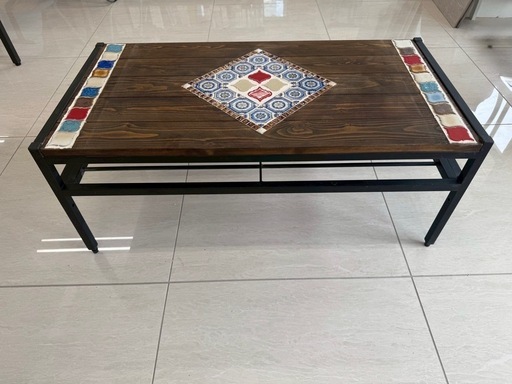 タイルテーブル