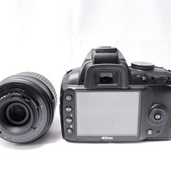 ‼️紅葉撮影に‼️Nikon D3000✨ダブルレンズキット✨スマホ転送OK♪訳ありの画像
