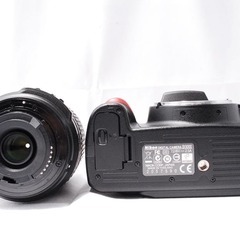 ‼️紅葉撮影に‼️Nikon D3000✨ダブルレンズキット✨スマホ転送OK♪訳ありの画像