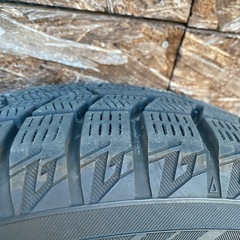 スタッドレスタイヤ　ホイールセットの画像