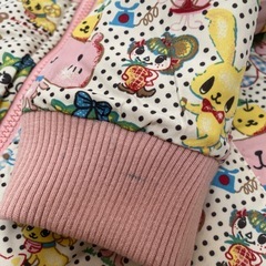 EIMY ダウン　キャラクター柄フード付きジャケット　リバーシブルの画像