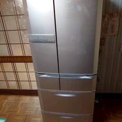 三菱ノンフロン冷凍冷蔵庫 MR-E55R-F1形 545L（運搬できる方のみ対応）の画像