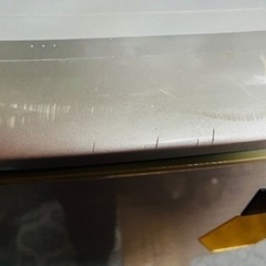 SHARP の冷蔵庫　どっちでもドア　の画像