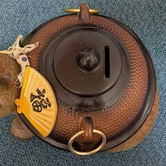 ぶんぶく茶釜の貯金箱 タヌキ 置物の画像